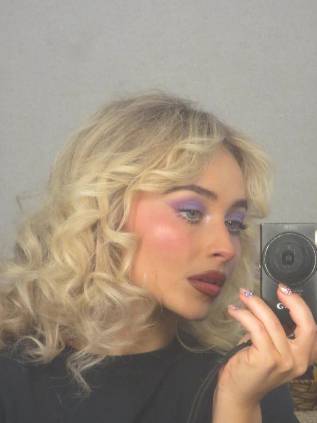 인스타그램 @sabrinacarpenter