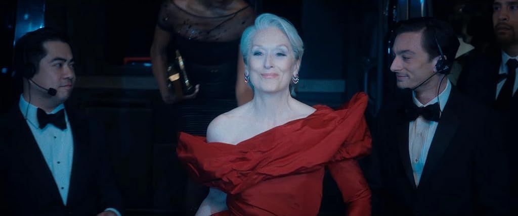 <악마는 프라다를 입는다 2>