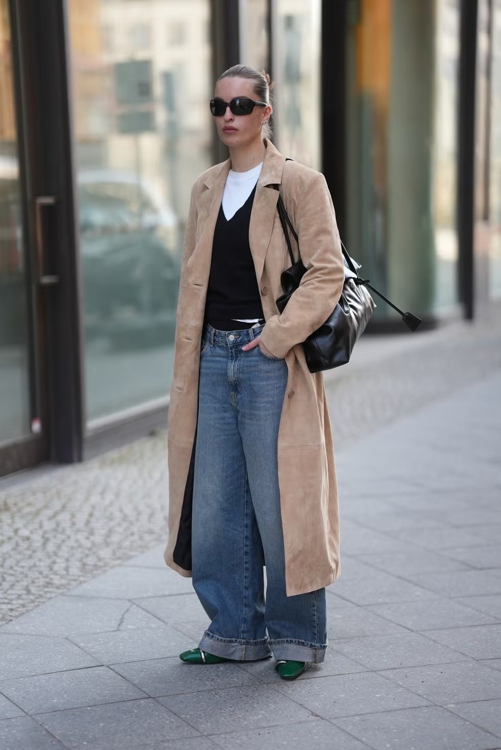 와이드 청바지에 잘 어울리는 자켓 | Moritz Scholz//Getty Images