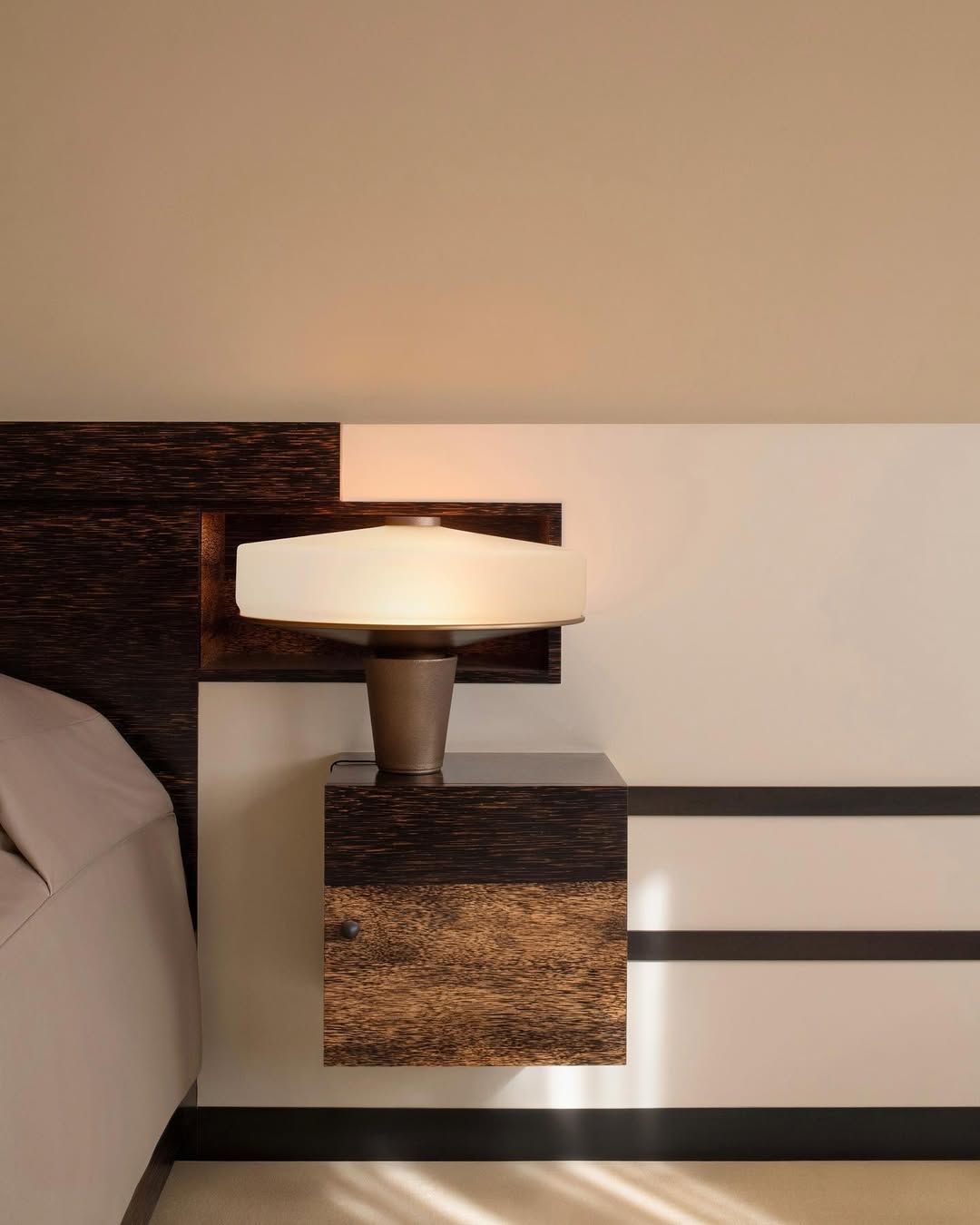 이솝 신제품 조명 '아포제' | 인스타그램 @aesop