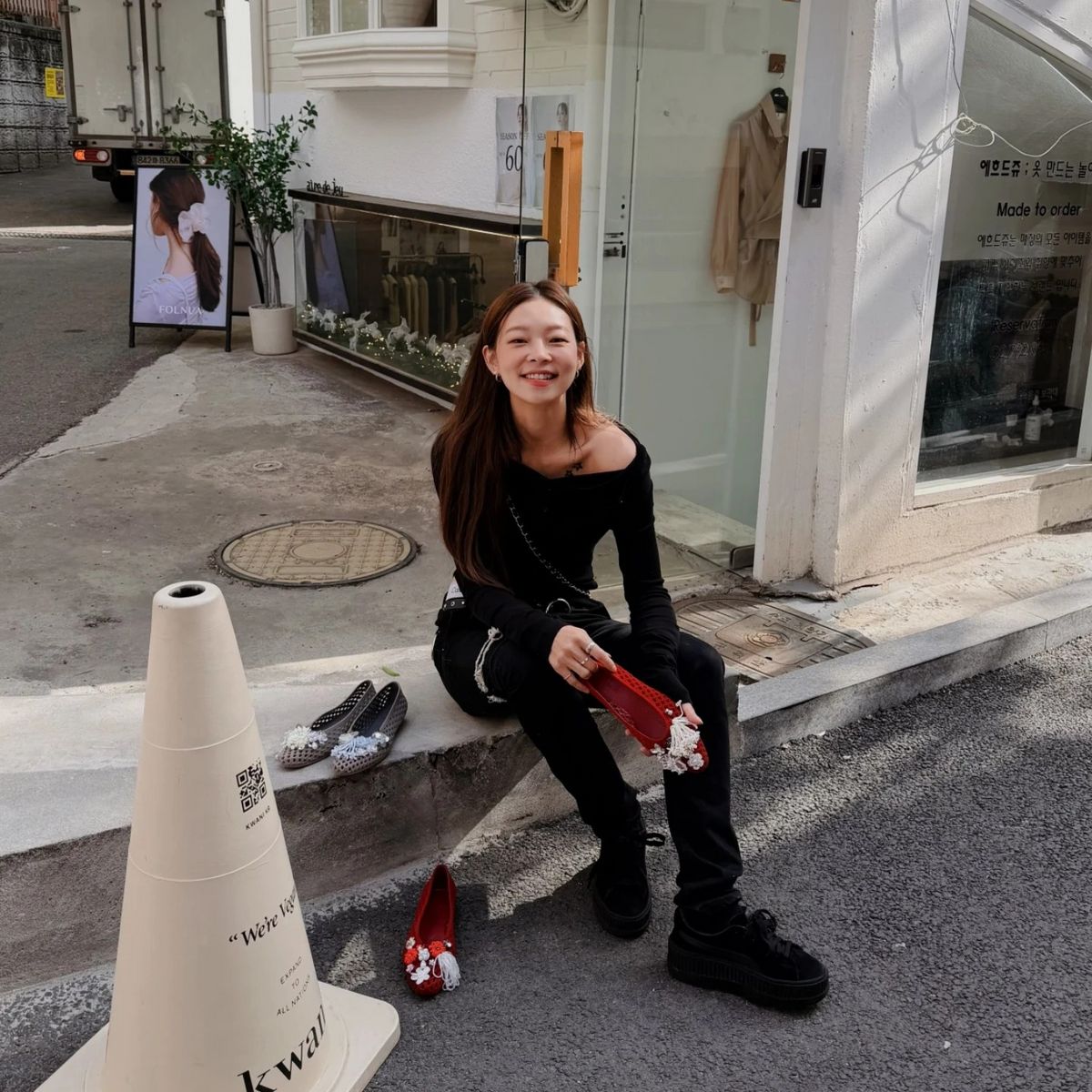 송해나 젤리슈즈 | 인스타그램 @songhaena