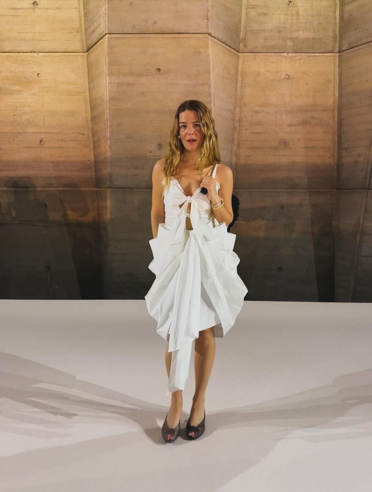 매기 로저스 젤리슈즈 | 인스타그램 @maggierogers