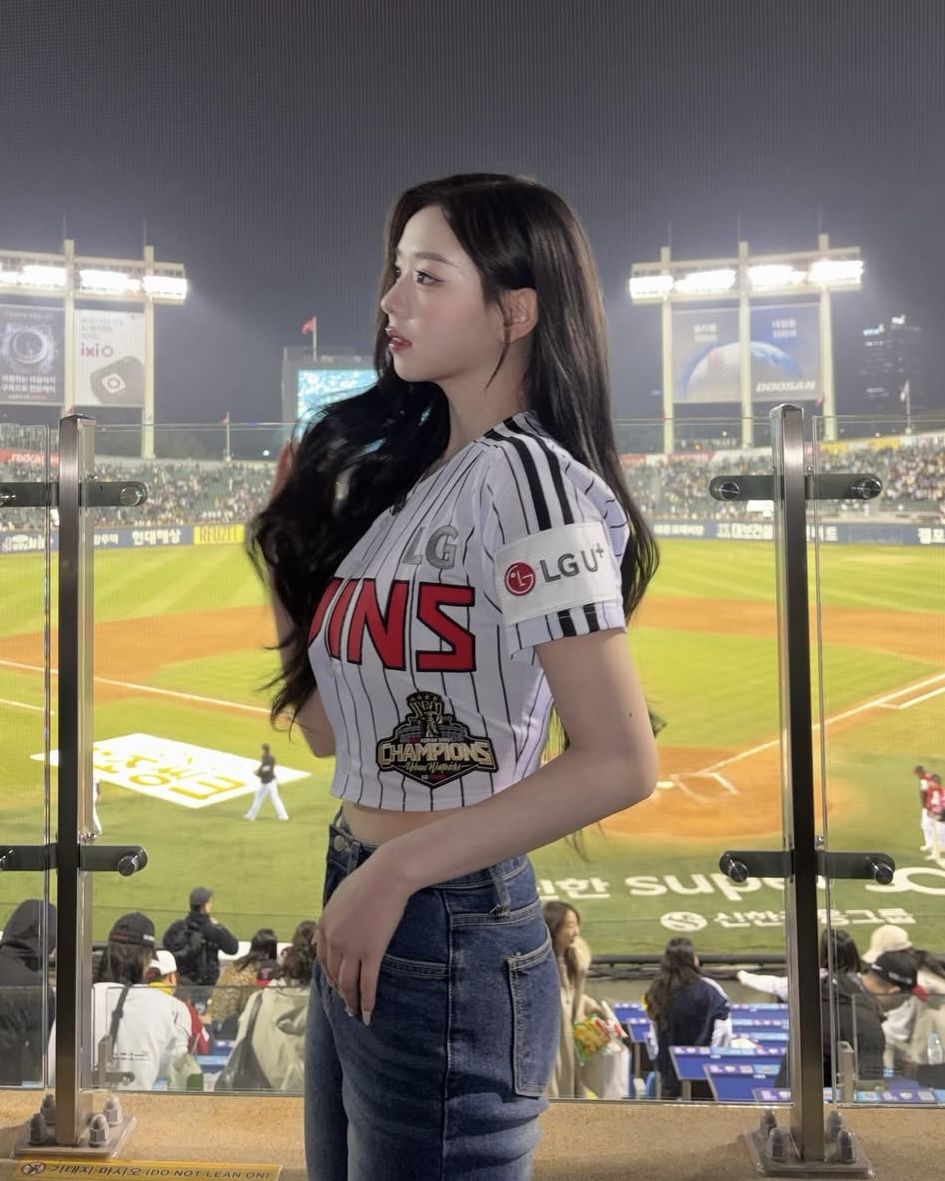 인스타그램 @triplescosmos