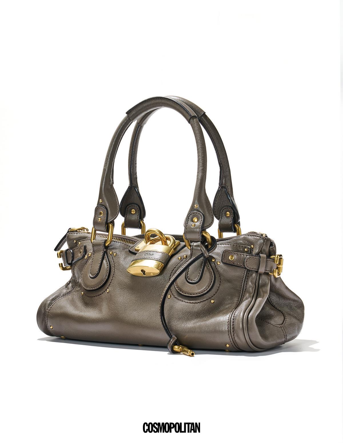 자물쇠 참이 포인트인 패딩턴 백 3백83만원 Chloé.