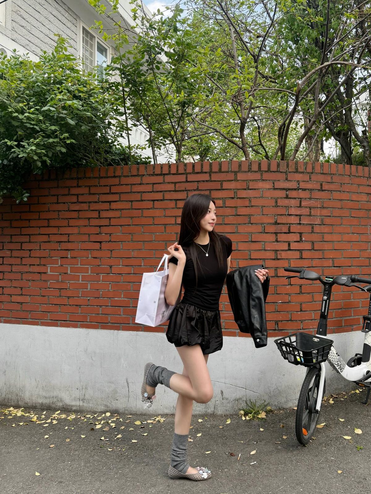 이주영 젤리슈즈 | 인스타그램 @2zzoo0