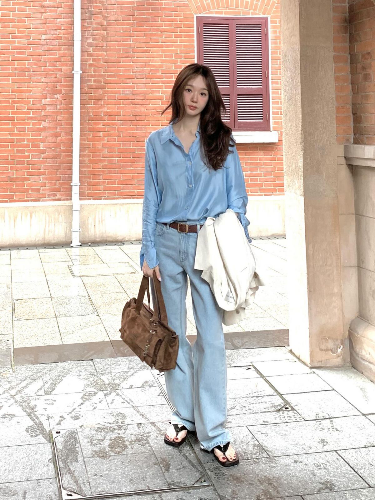 강민경의 리넨 재킷 코디. 인스타그램 @iammingki
