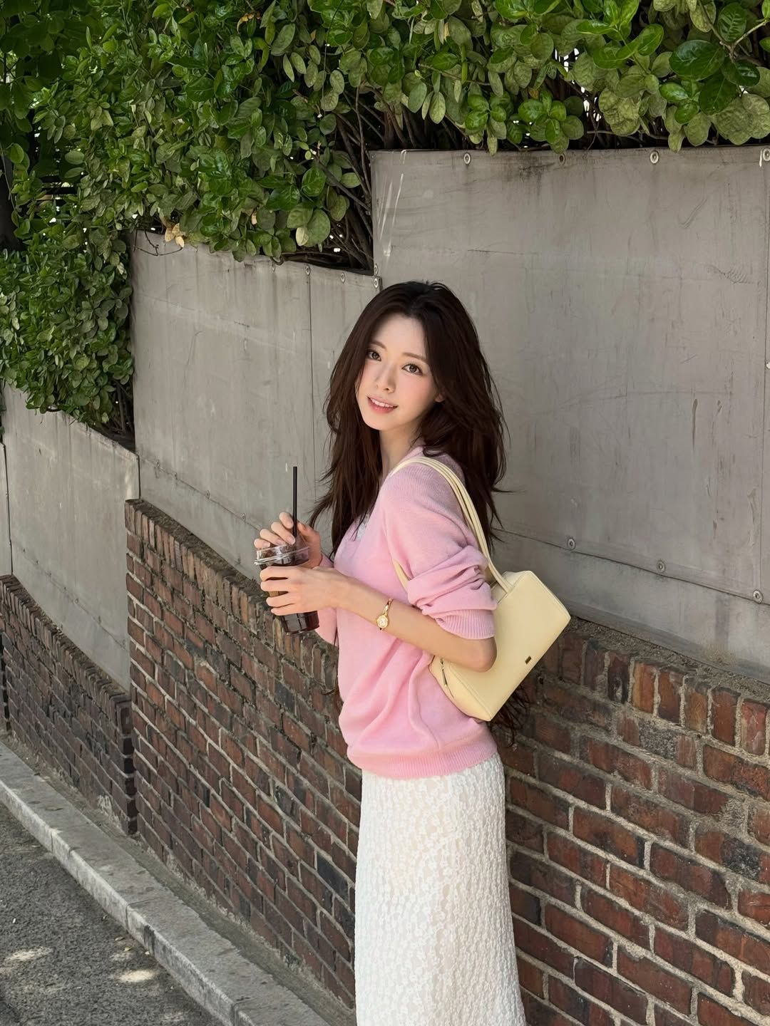 유나 치마 패션 | 인스타그램 @igotyuandme
