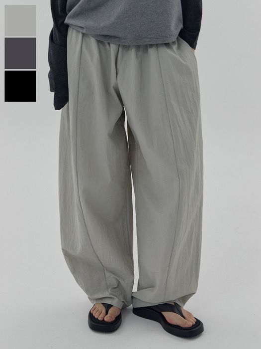 D. BASIC NYLON BALLOON WIDE PANTS