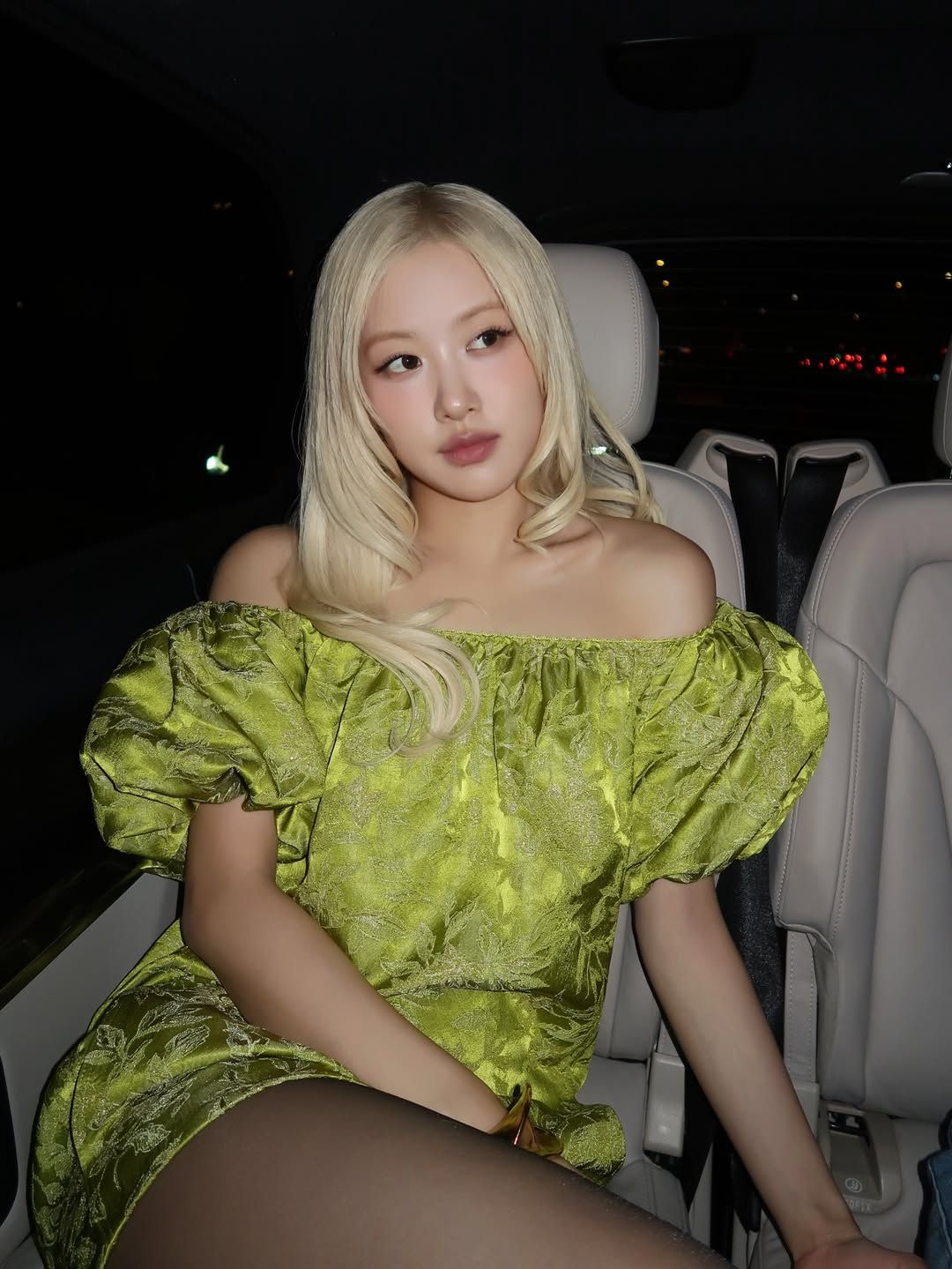 블랙핑크 로제 | 인스타그램 @roses_are_rosie
