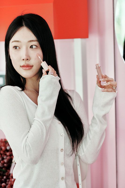 코스모폴리탄 트레일러