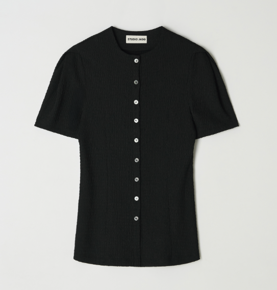 Volume Short-Sleeve Blouse