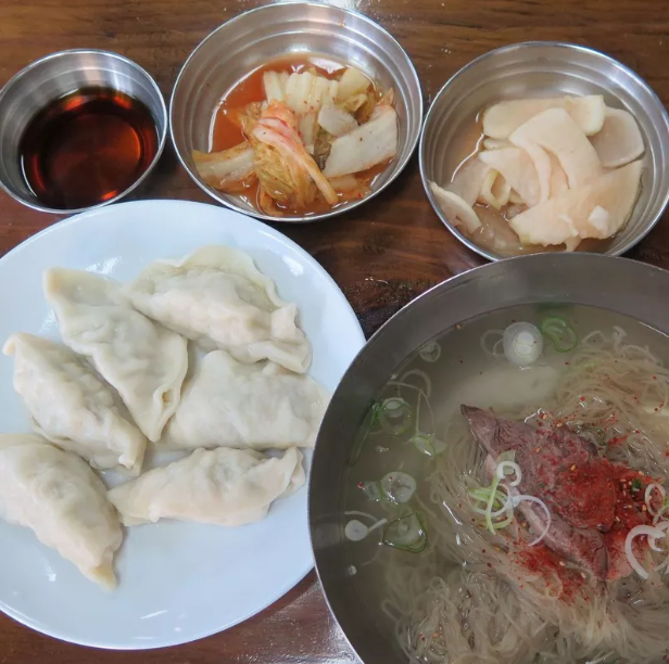평양냉면으로 10년 연속 미슐랭 빕 구르망에 이름을 올린 필동면옥. 사진 미슐랭 가이드 홈페이지