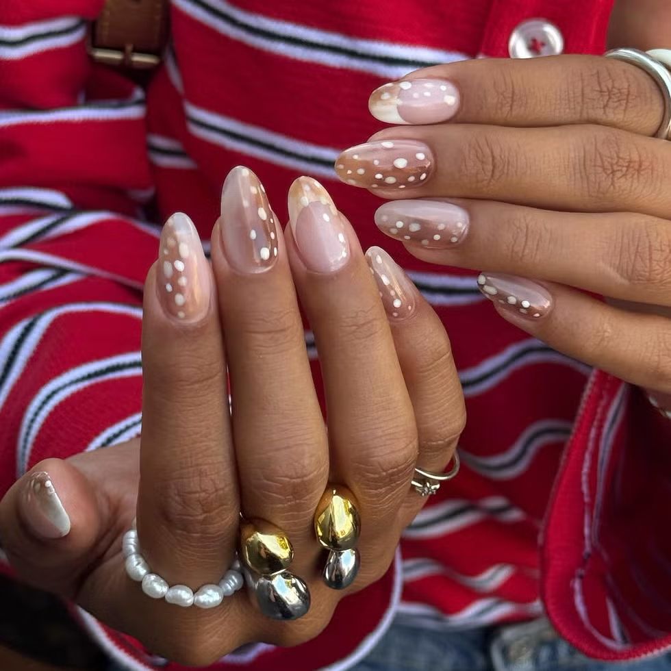 코펜하겐 패션위크에서 얻은 네일 아트 아이디어 | 사진 @chummy.nails