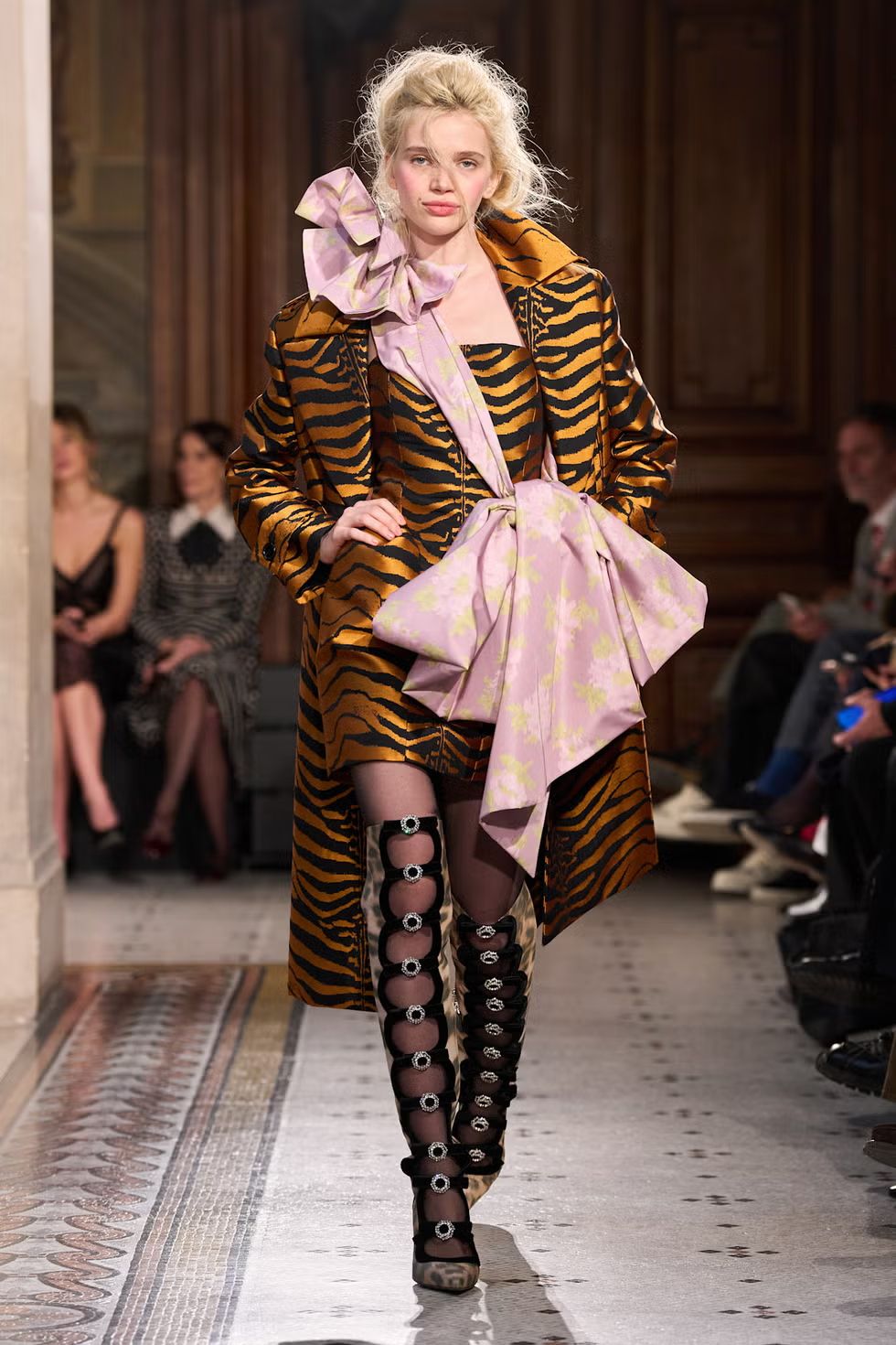 Nina Ricci AW26 | 2026 가을겨울 패션 트렌드 정리 | 사진 launchmetrics.com/spotlight