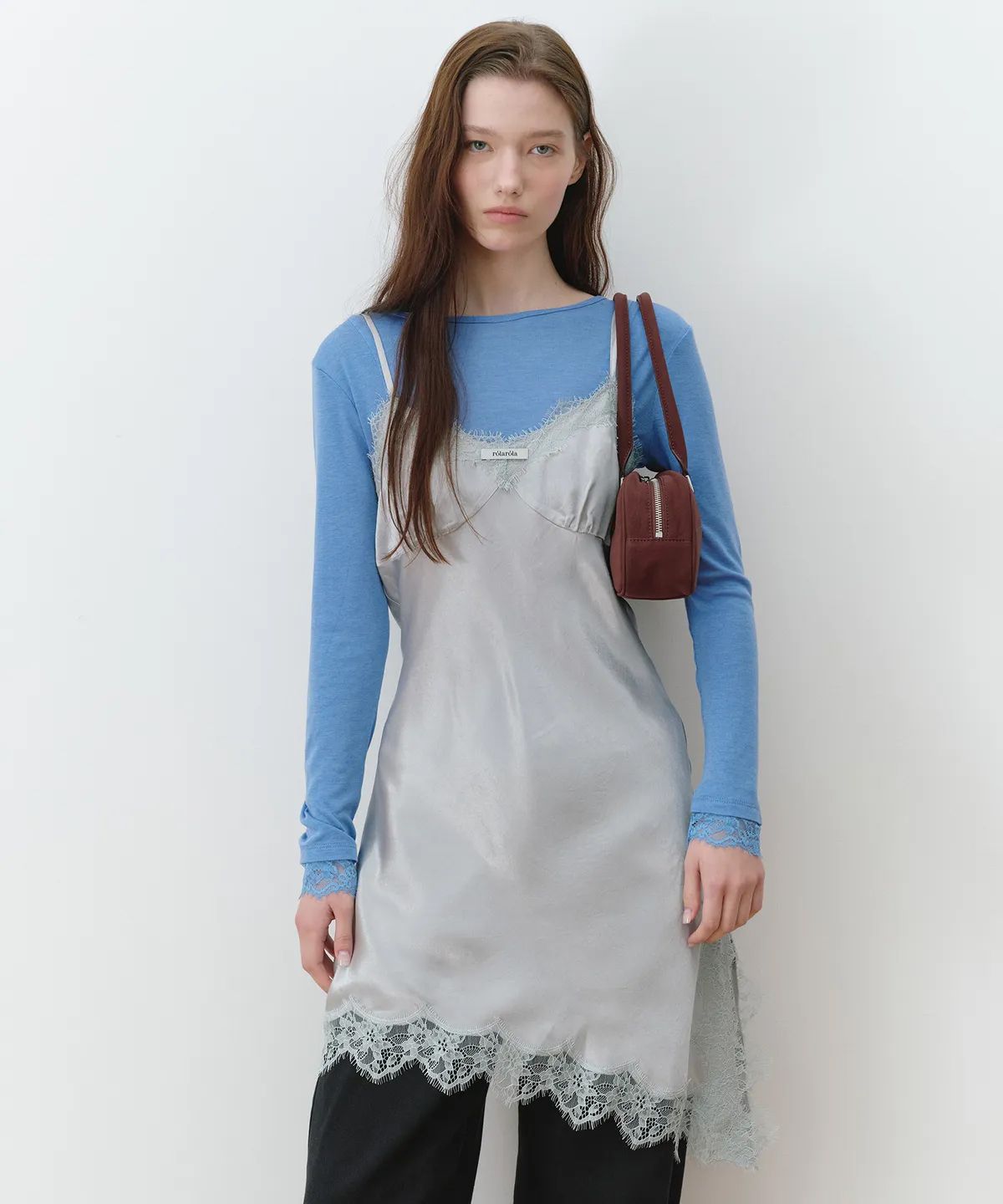 LACE SLIP DRESS SILVER