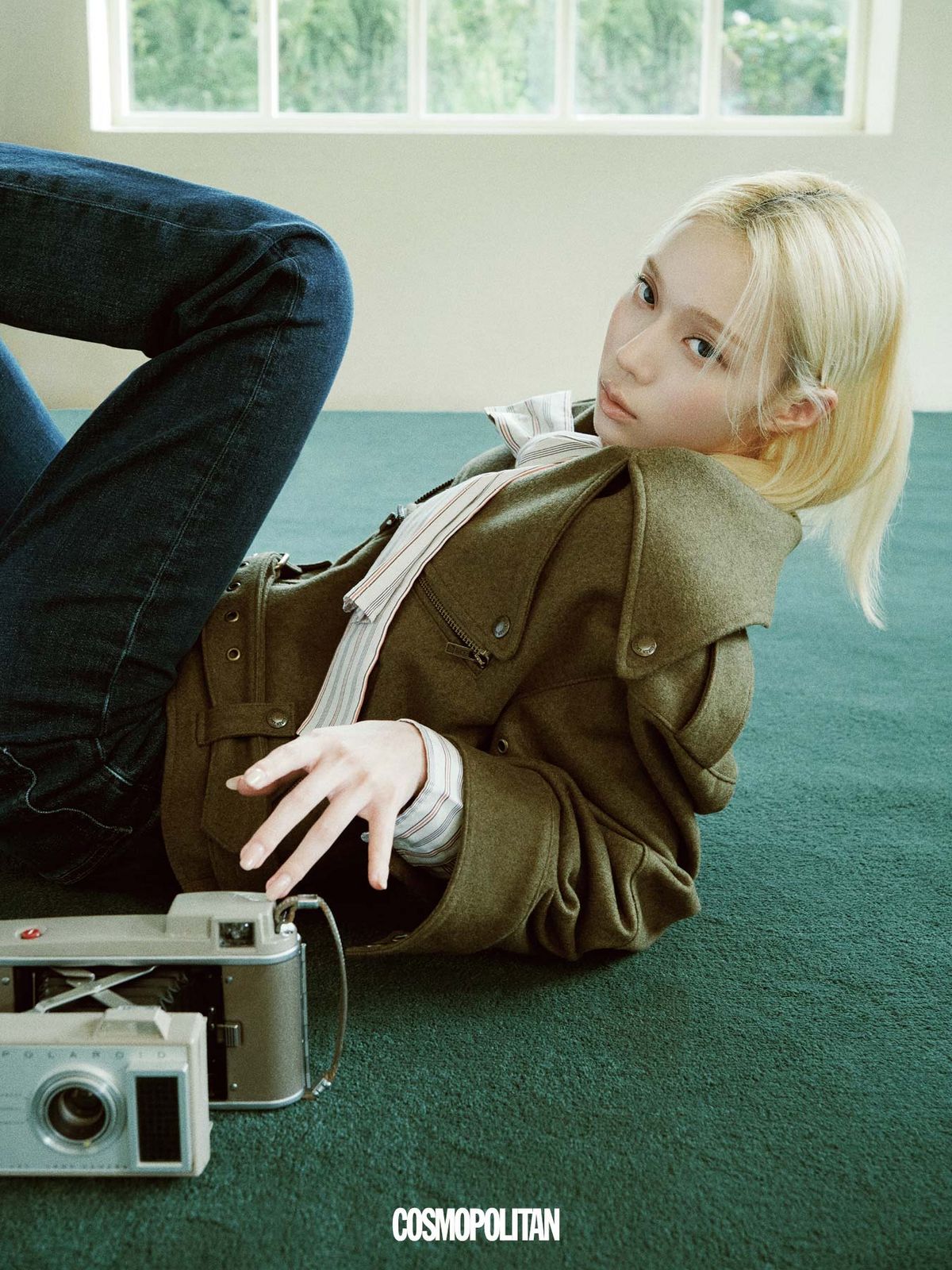 울 모토 재킷 1백40만원대, 스트라이프 코튼 타이넥 셔츠 31만원대, 릴렉스 스트레이트 진 가격미정 모두 Polo Ralph Lauren. 