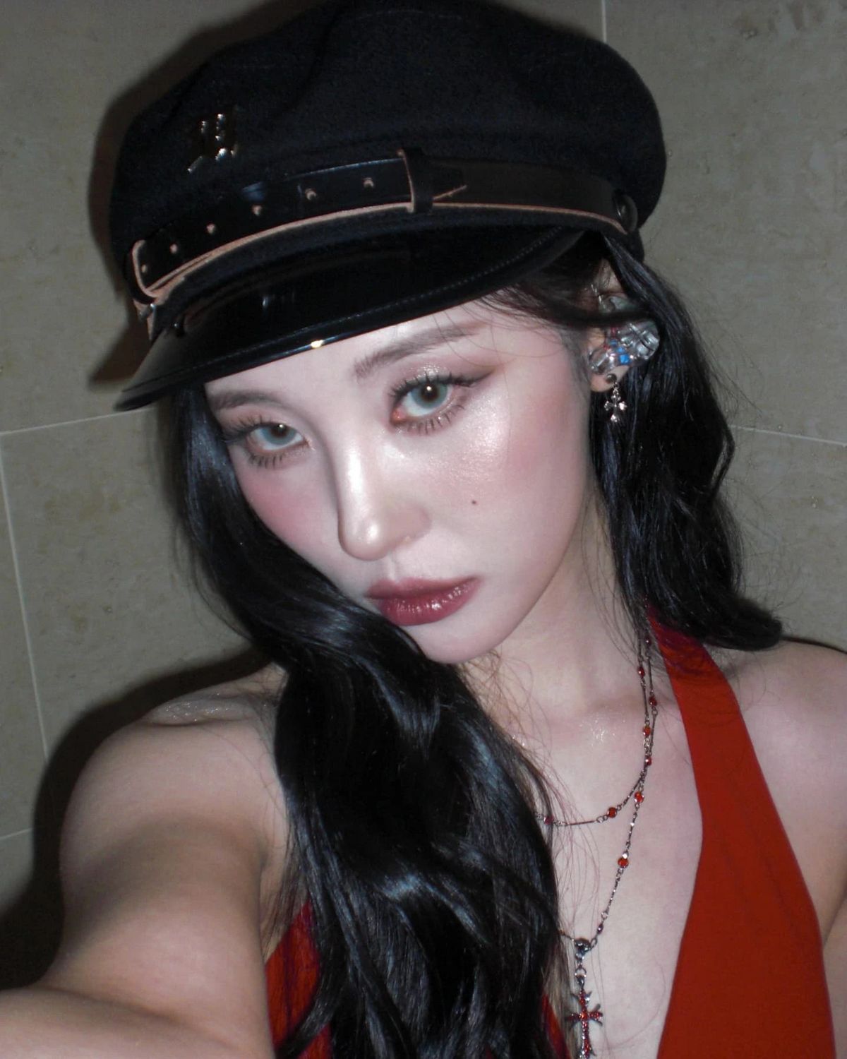 선미의 버건디 립 메이크업. 인스타그램 @miyayeah