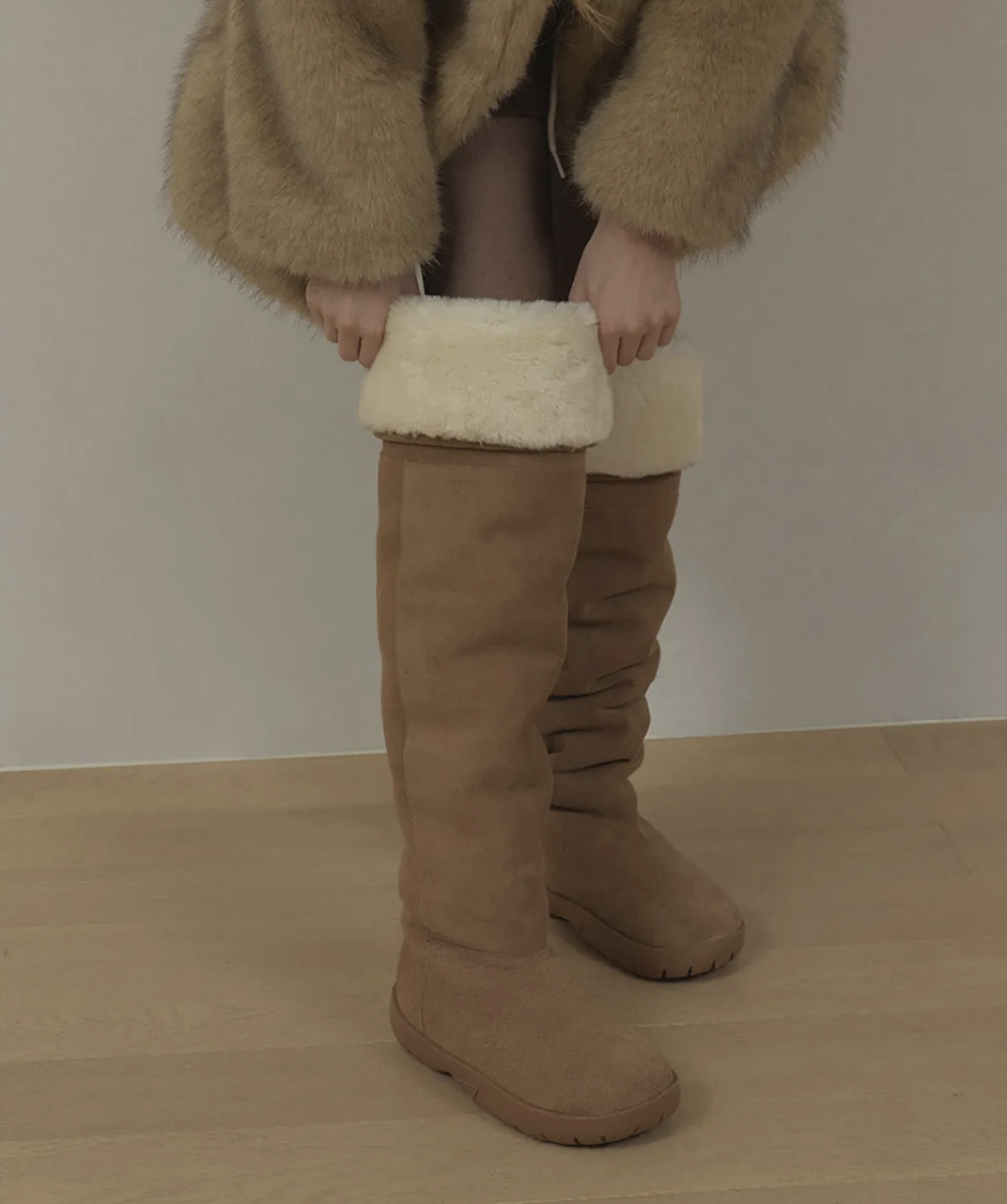 LAMB FUR THIGH-HIGH BOOTS