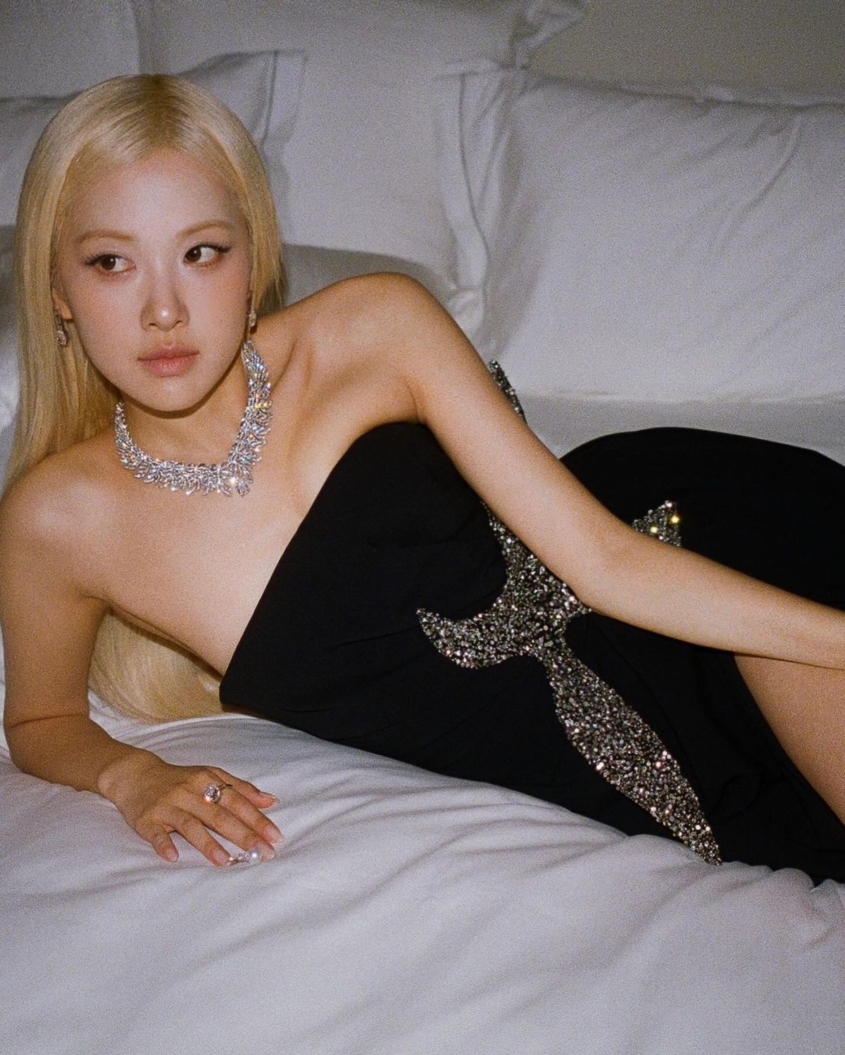 인스타그램 @roses_are_rosie