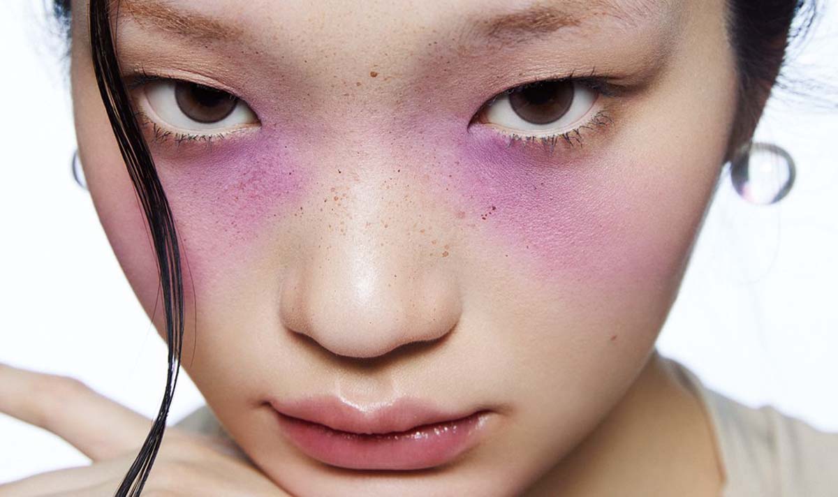 2026 봄 메이크업은 또렷함 대신 번짐