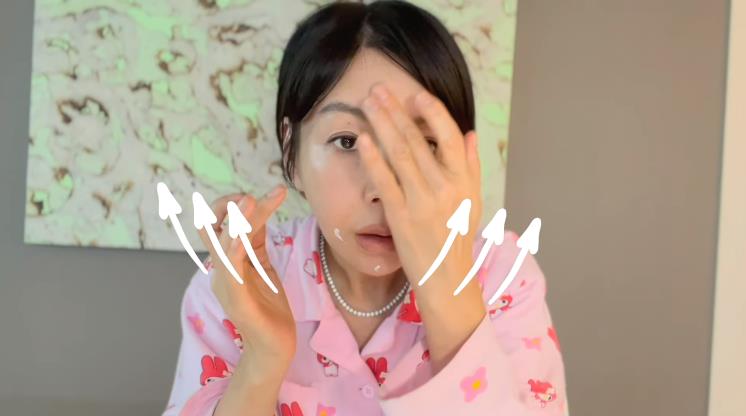  유튜브 <황신혜의 cine style>