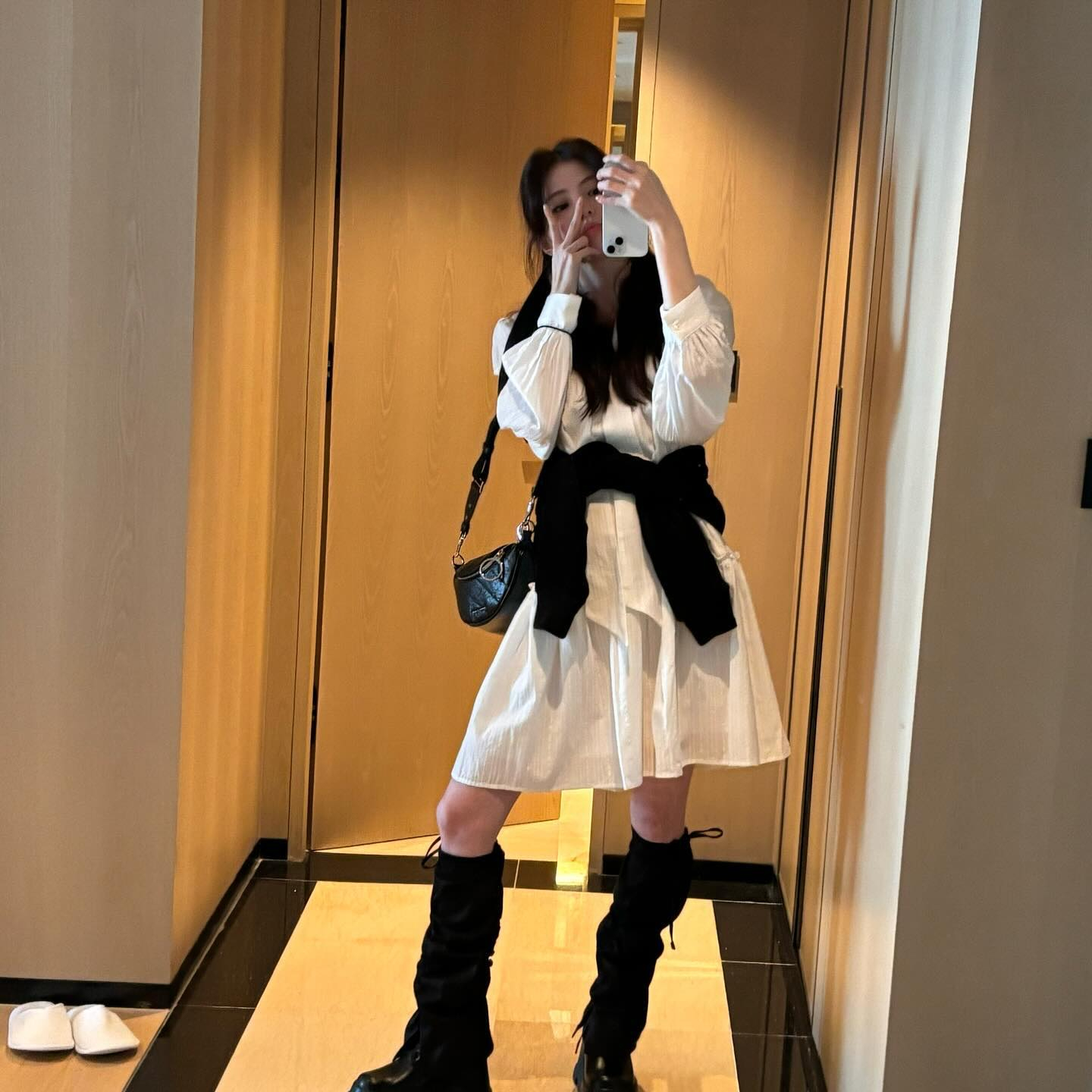 인스타그램 @xeesoxee