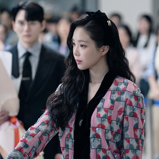 손나은