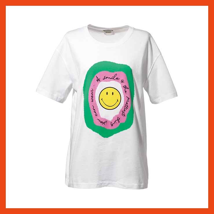 티셔츠 15만원대 산드로.