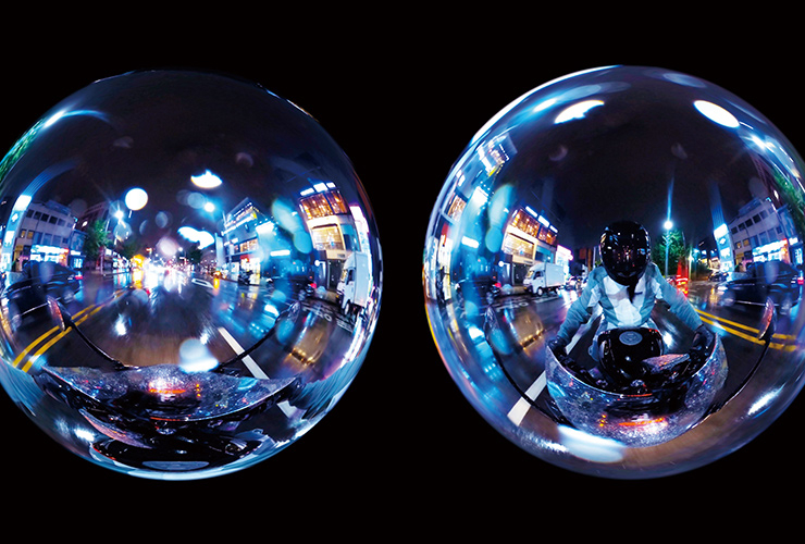  Ayoung Kim, Delivery Dancer’s Sphere(filmstill), 2022 Courtesy Ayoung Kim and Gallery Hyundai 