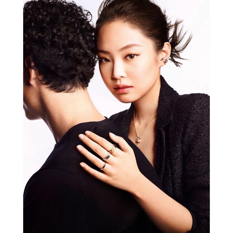 코코 크러쉬 캠페인의 모델이 된 제니.