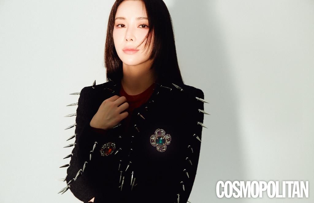 재킷 가격미정 모스키노. 이너 톱 스타일리스트 소장품.