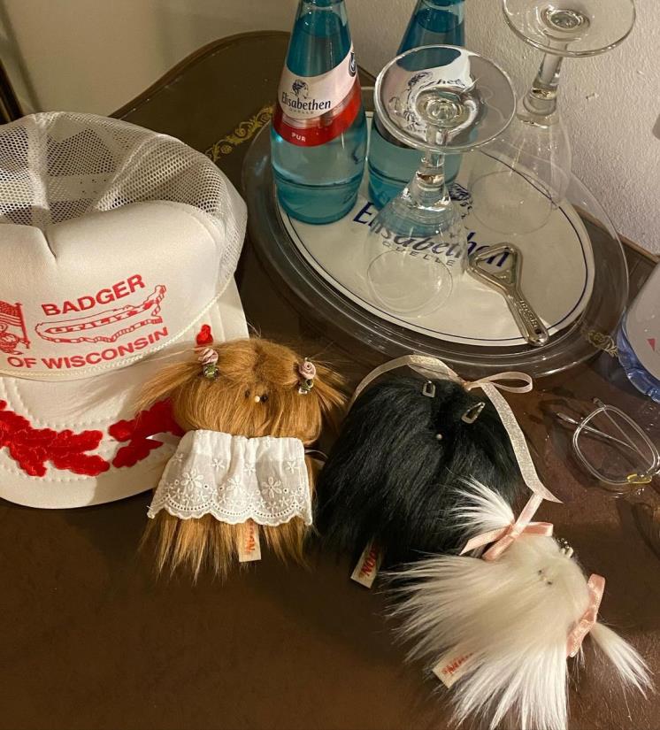 인스타그램 @neonmoon_official