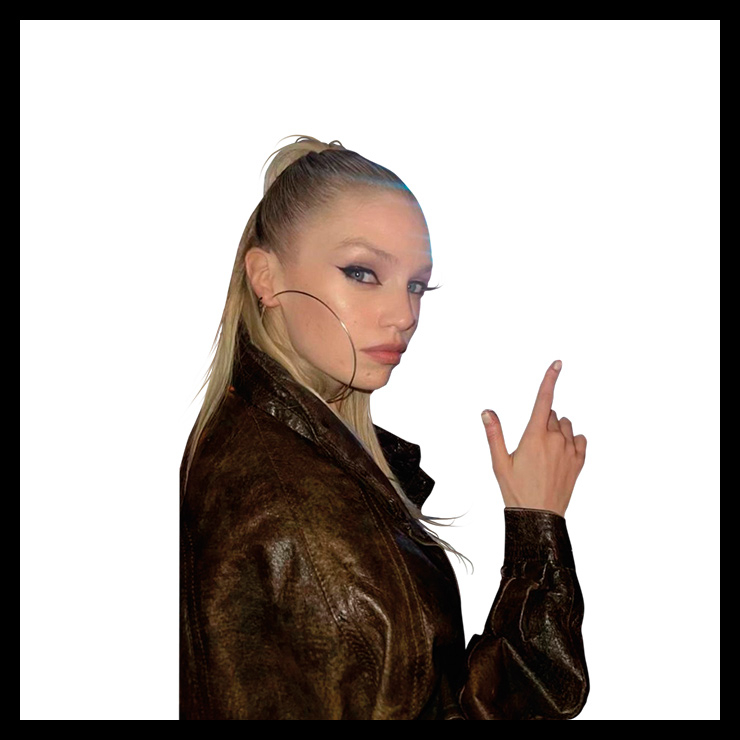 @stellamaxwell