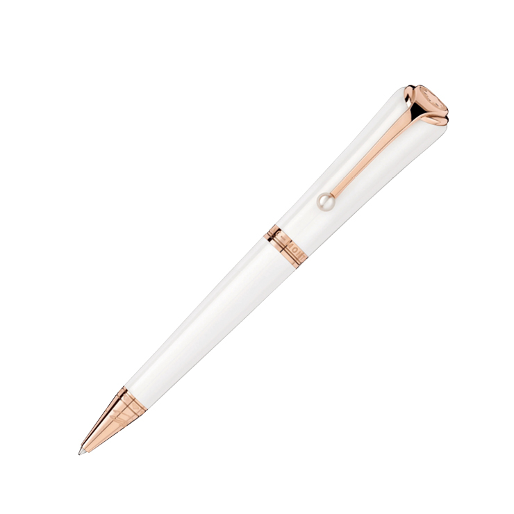 볼펜 1백2만원 몽블랑.