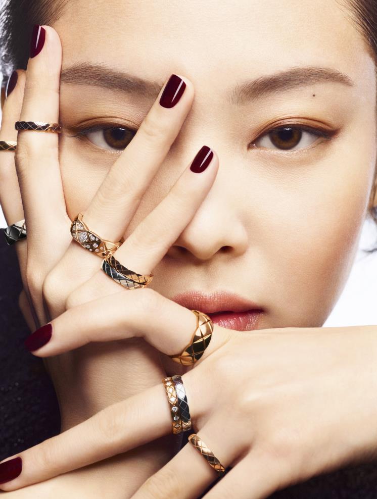 코코 크러쉬 캠페인의 모델이 된 제니.